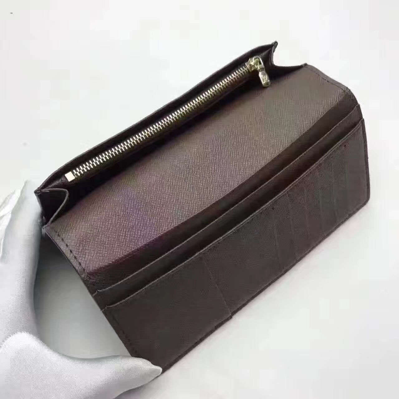 1495859960131692.jpg