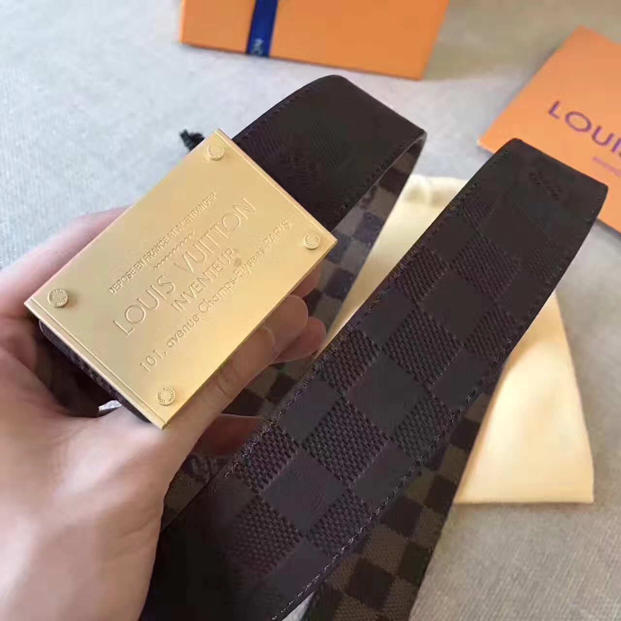 1496374819593881.jpg