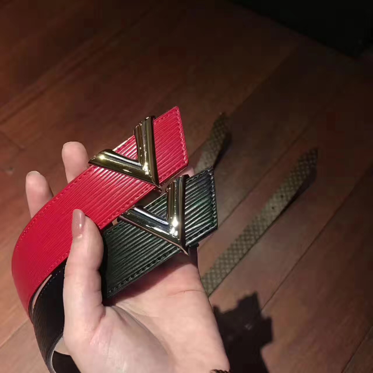 1496376731812908.jpg