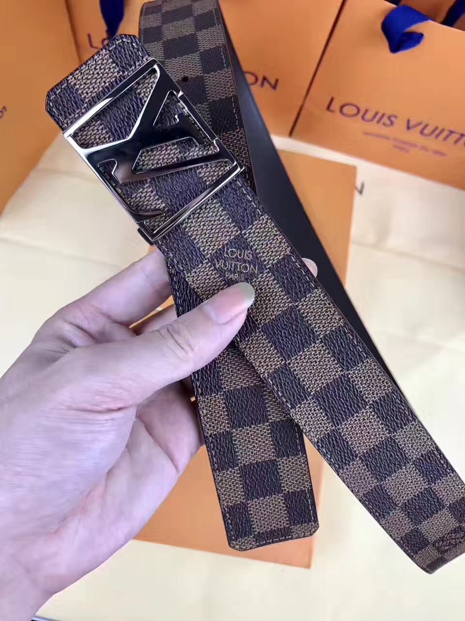 1496378554450624.jpg