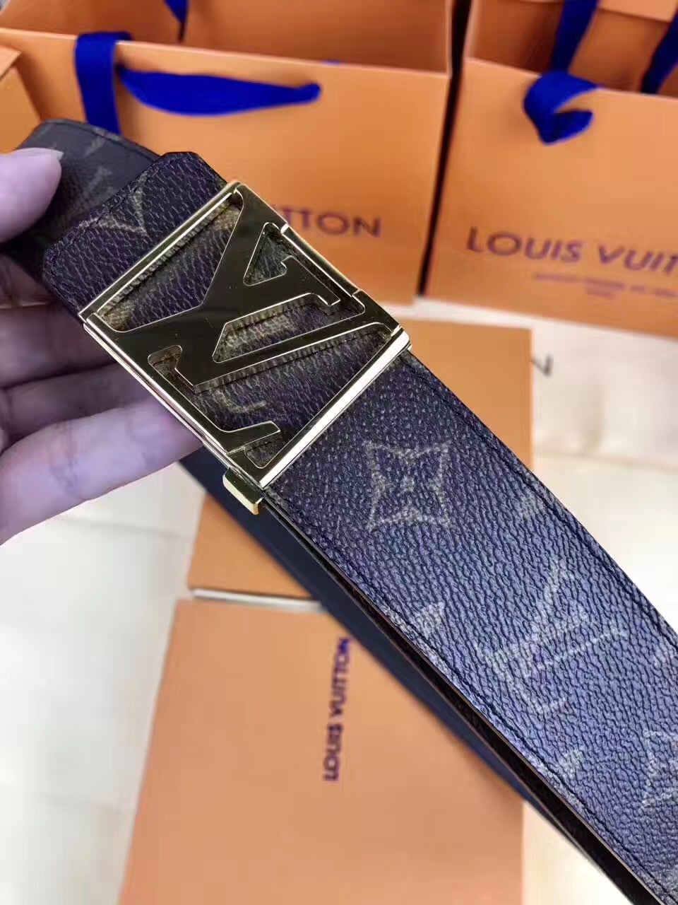 1496378960800026.jpg