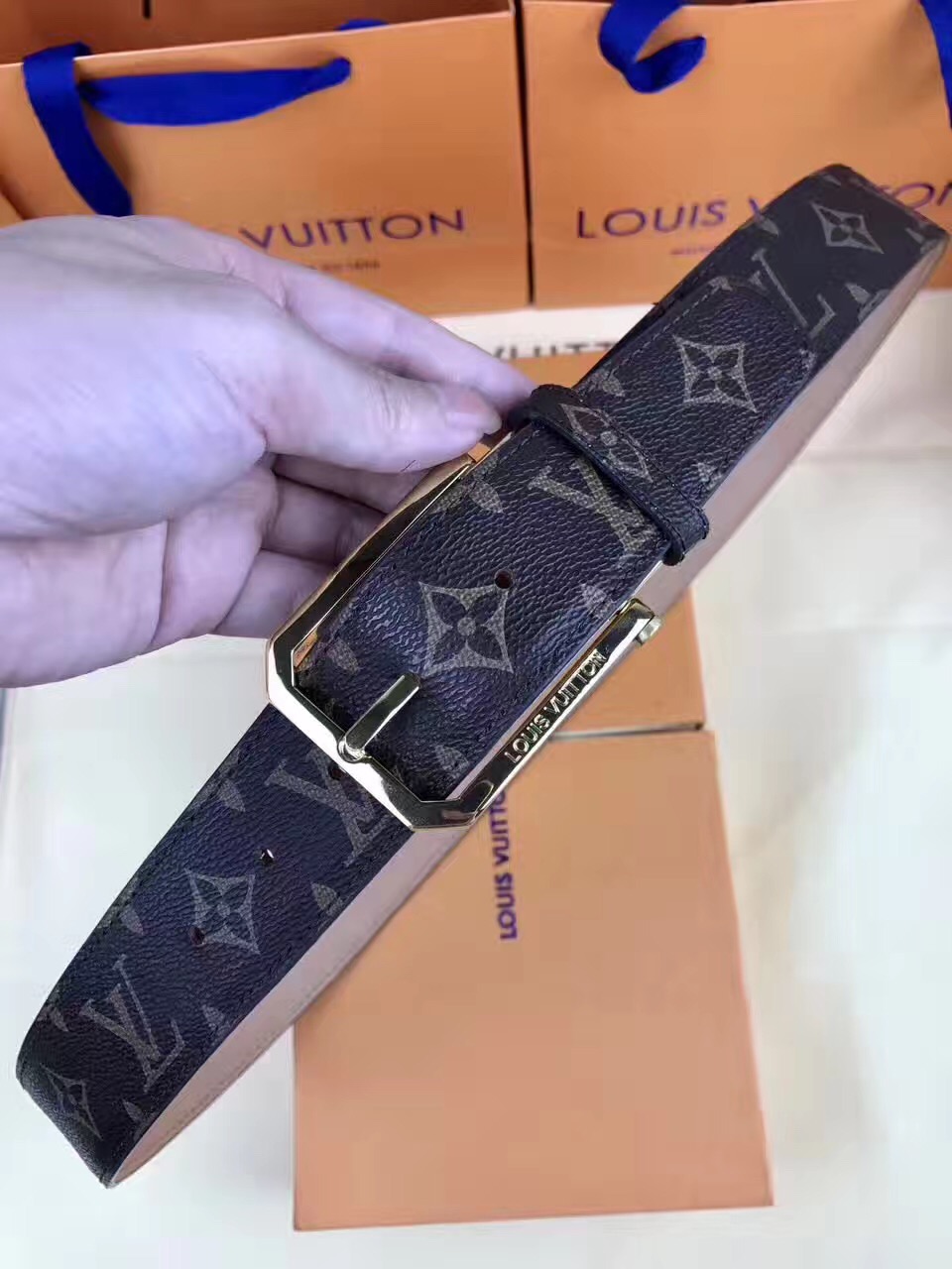 1496379291110848.jpg