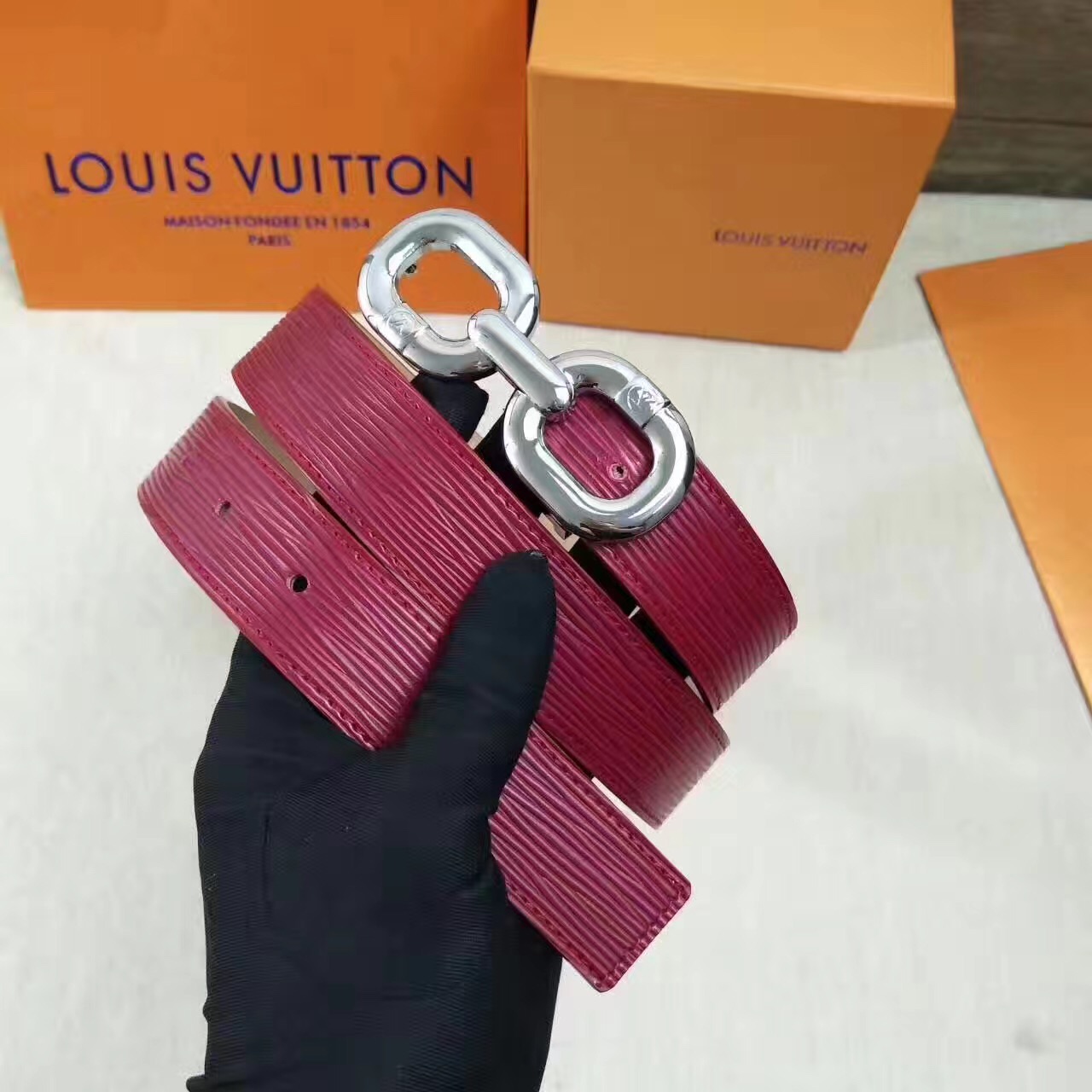 1496383415112332.jpg