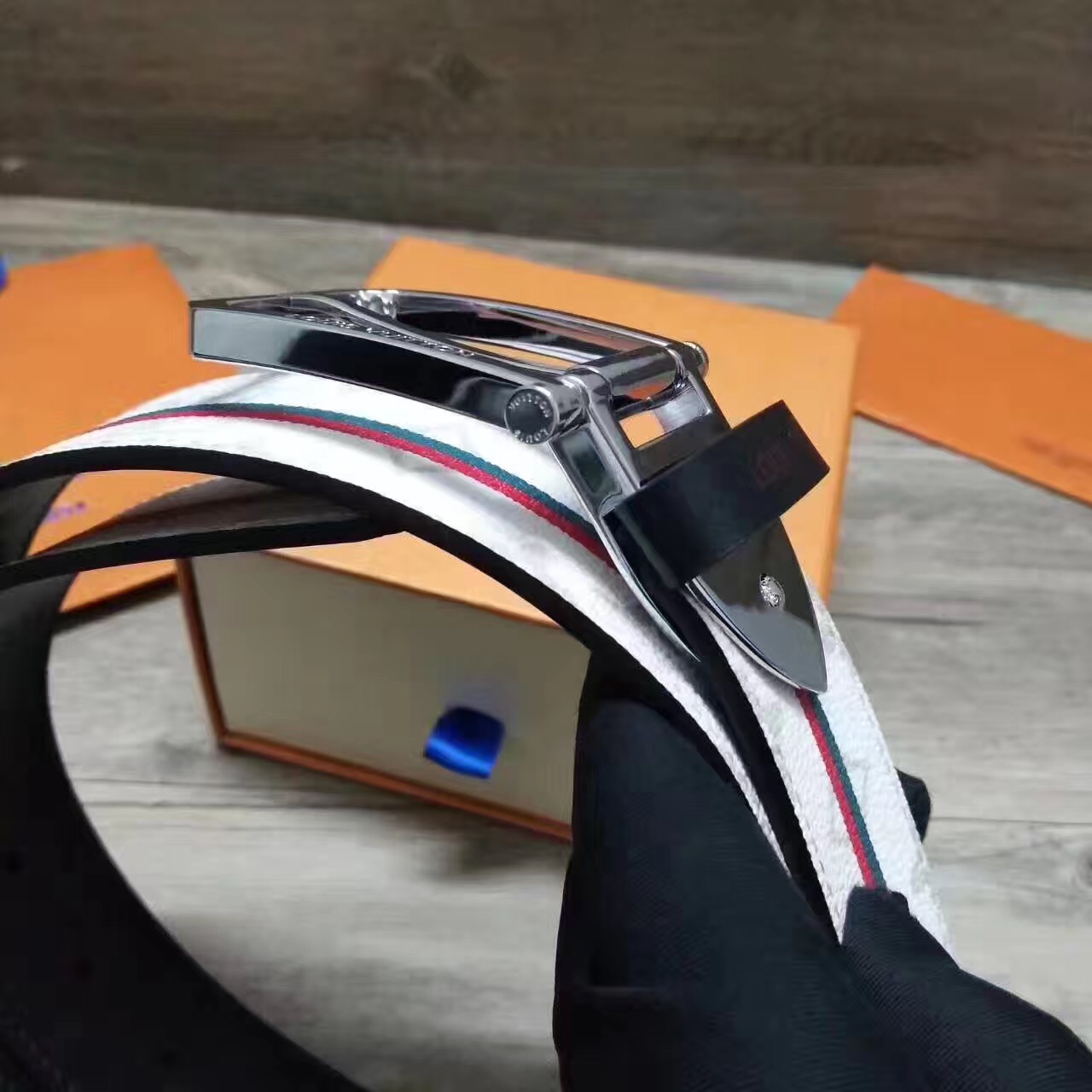1496658588612322.jpg