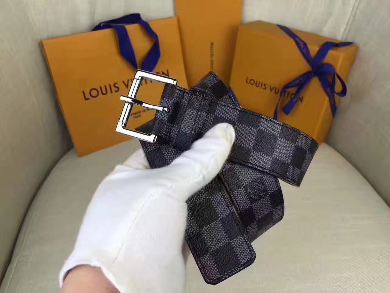 1496757031667374.jpg