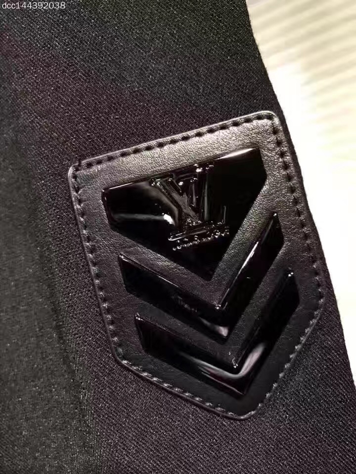 1497333829115328.jpg